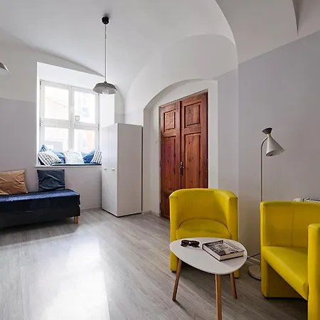 Urban Nest Party Szewska21 Апартаменты